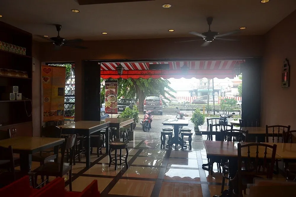 Ag Hotel Penang Gelugor 3*,